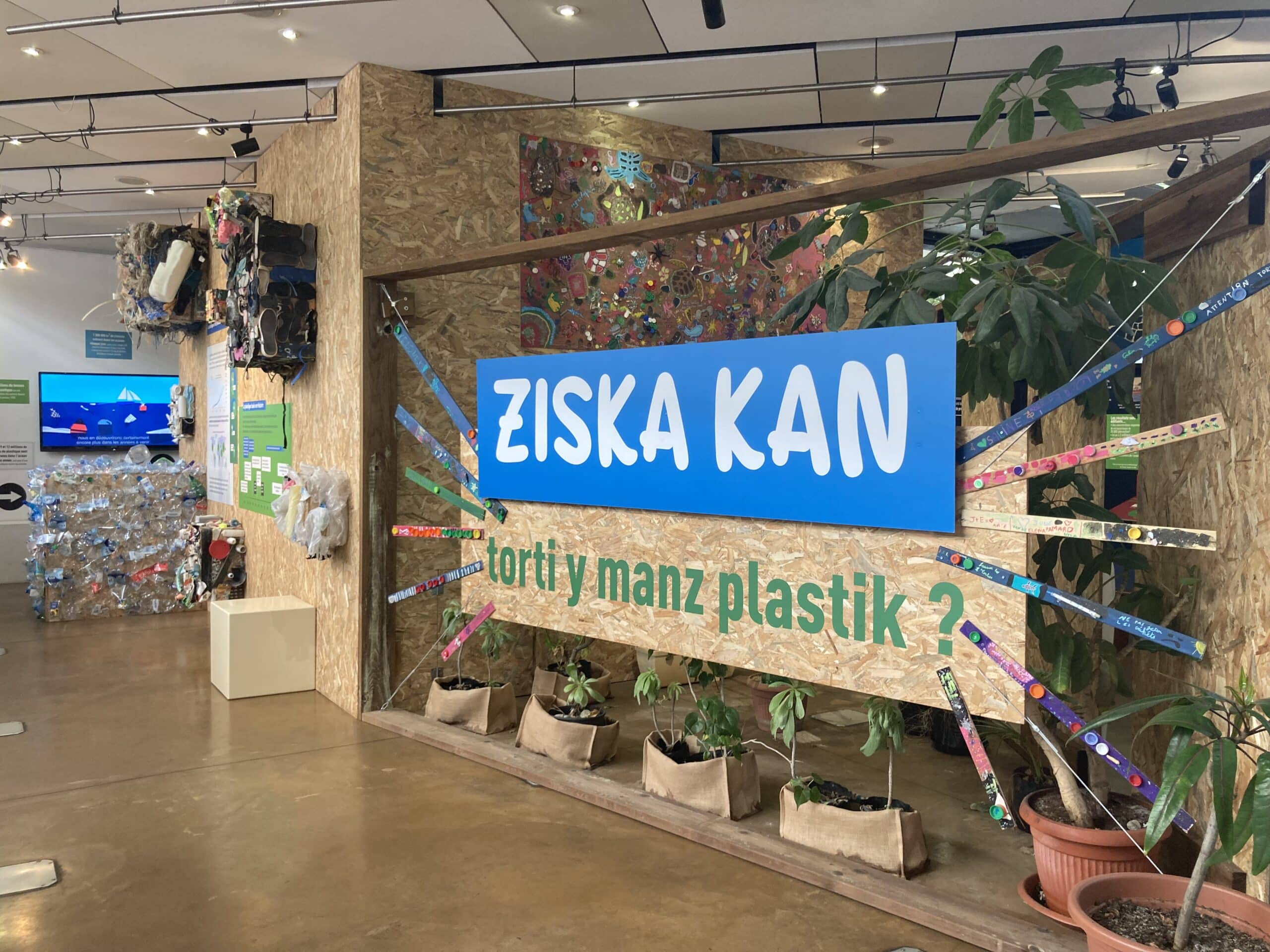 Conception rédaction de l'exposition Kelonia - Ziska kan torti y manz plastik : l'entrée en matière